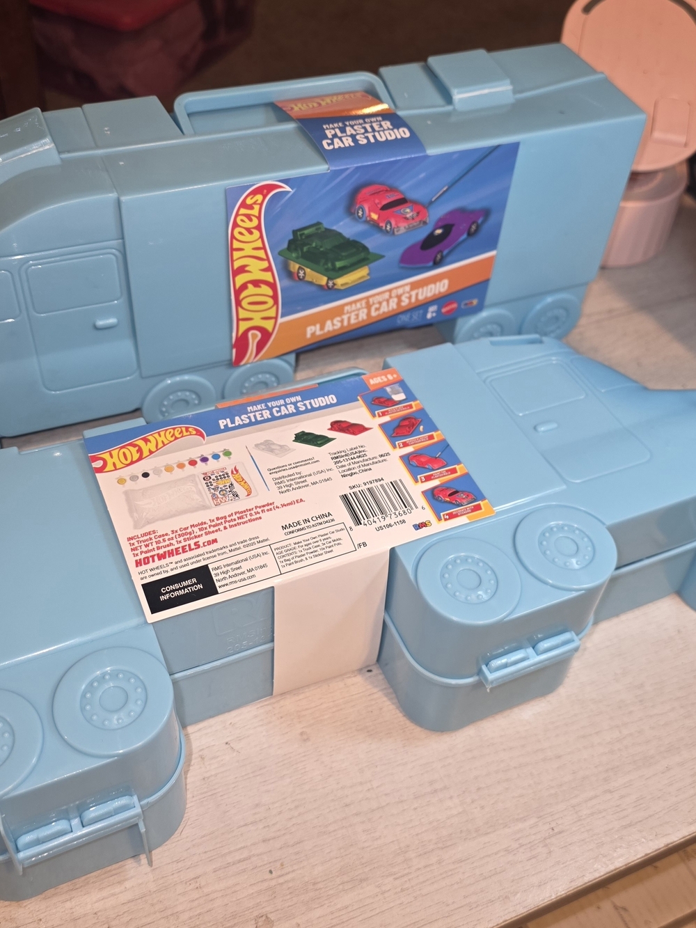 Hot Wheels Plaster Car Studio Carrying Truck - Light Blue